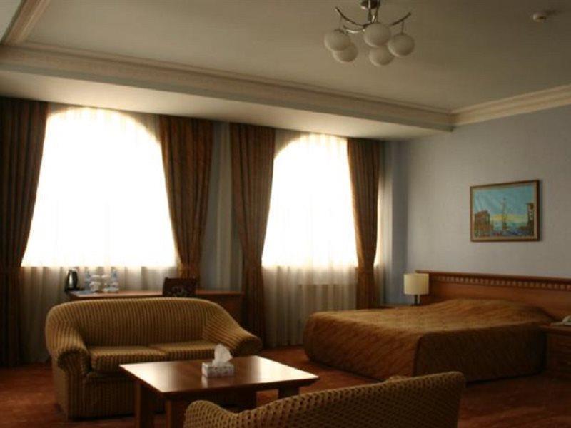 Caspian Palace Hotel Baku Zewnętrze zdjęcie