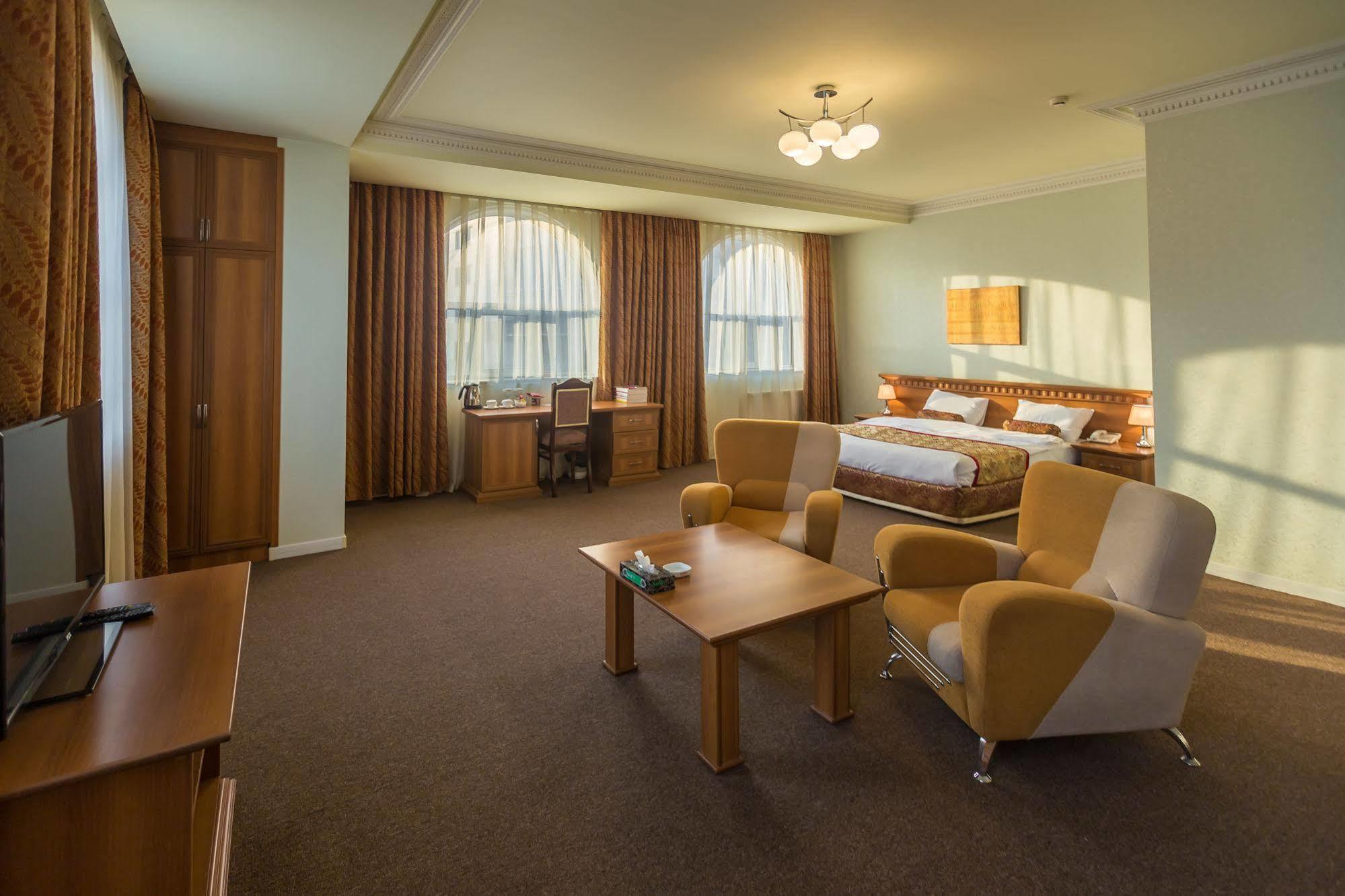 Caspian Palace Hotel Baku Zewnętrze zdjęcie