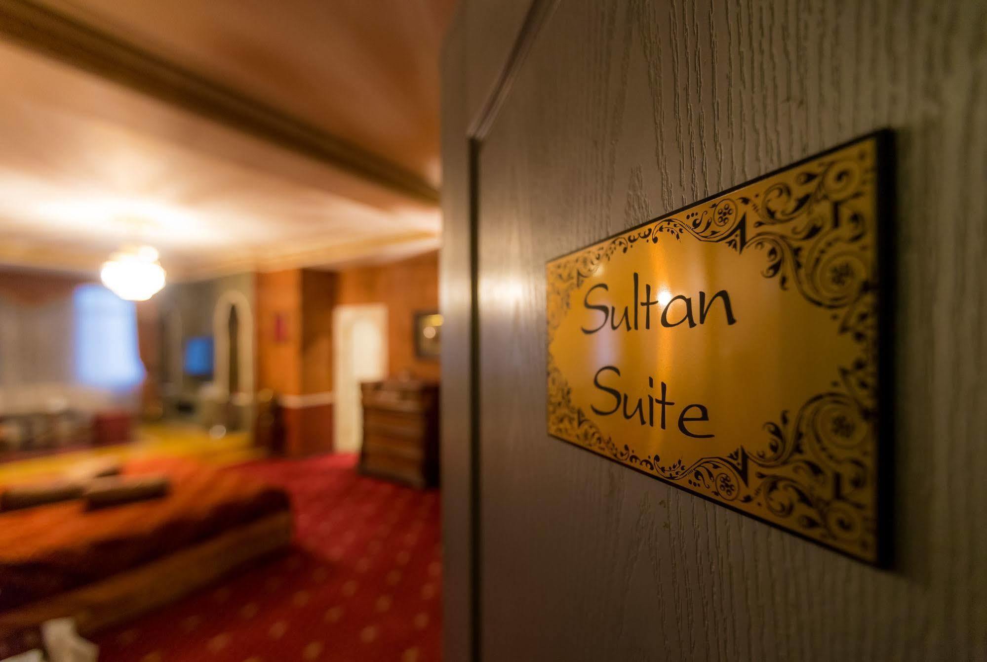 Caspian Palace Hotel Baku Zewnętrze zdjęcie