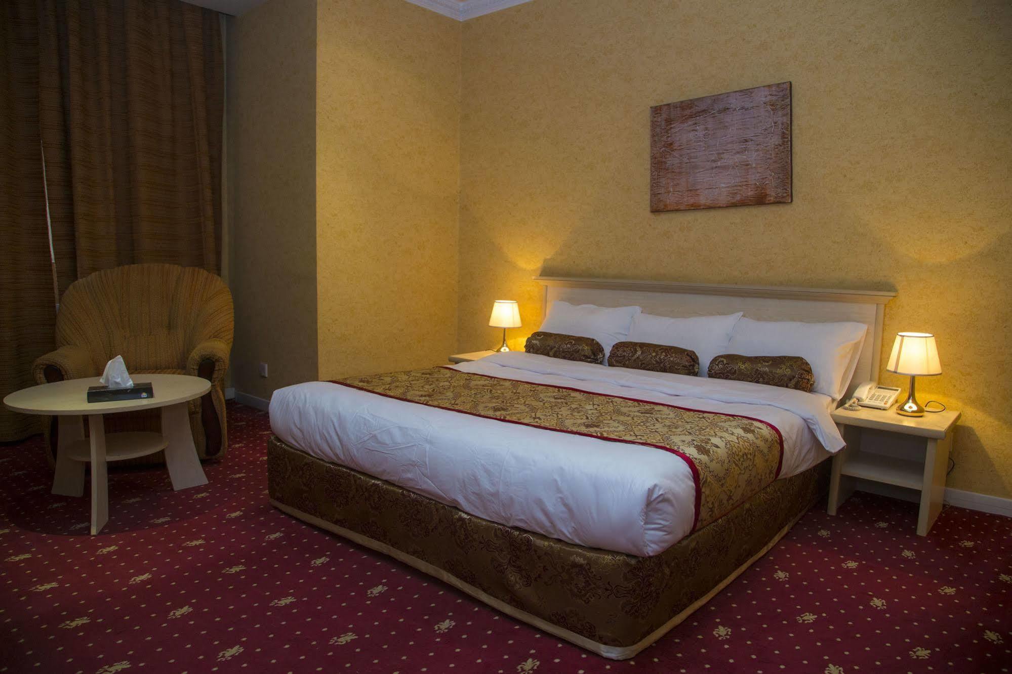 Caspian Palace Hotel Baku Zewnętrze zdjęcie